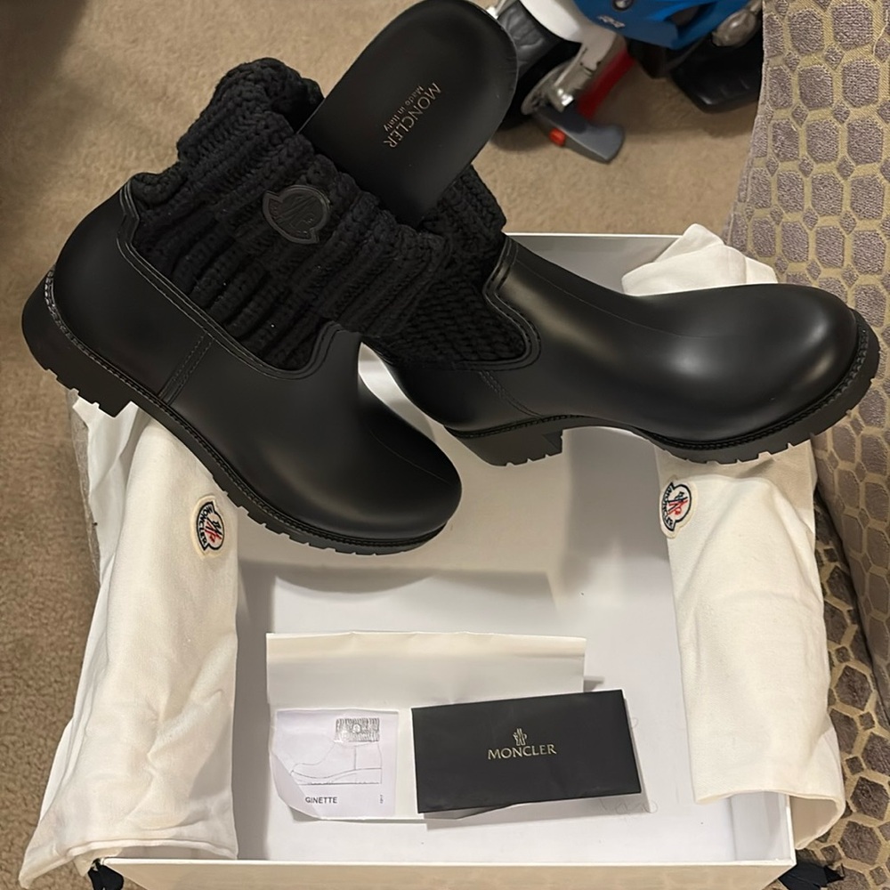 Moncler Ginnete booties